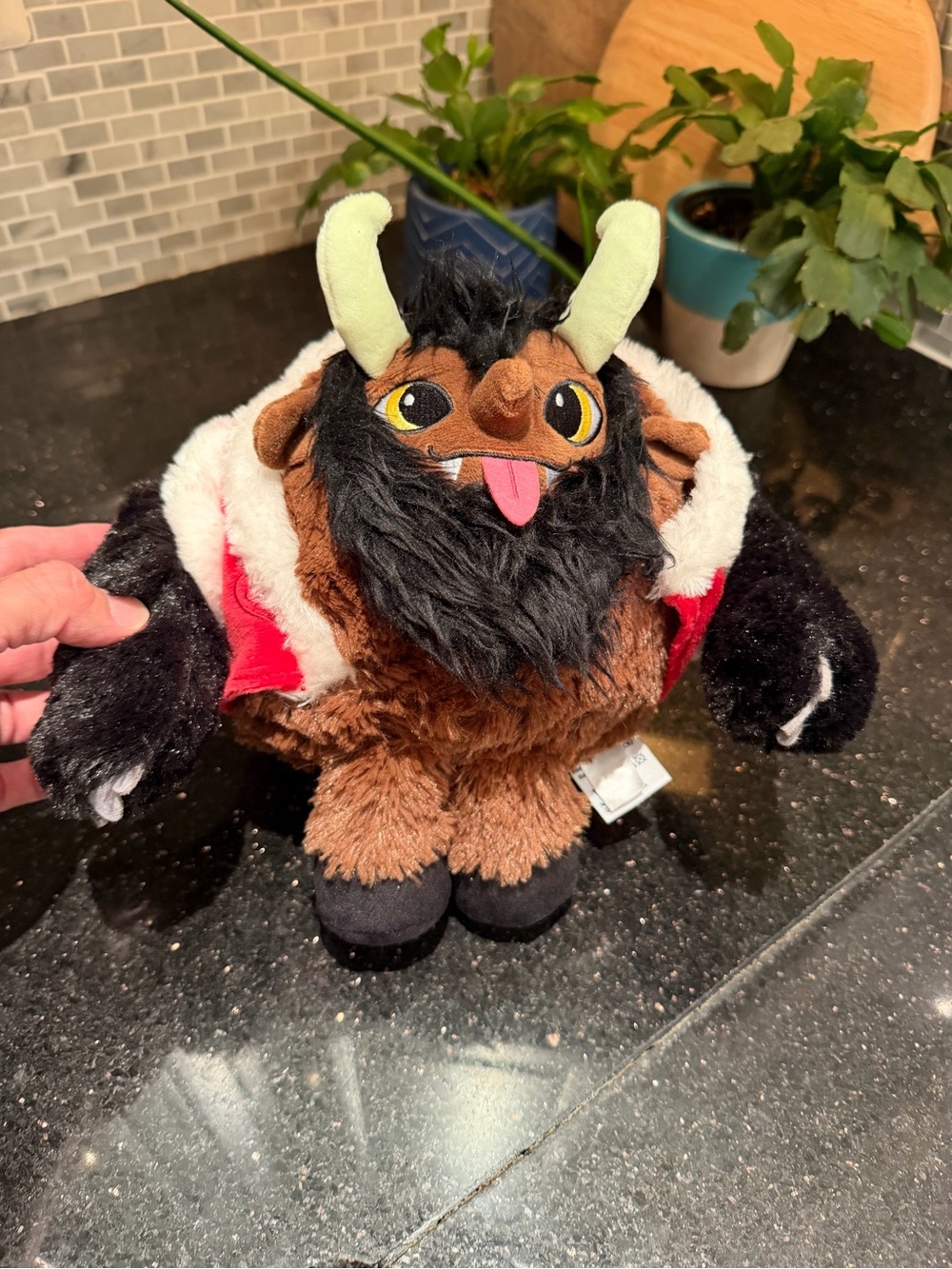 Squishable Soho Kampus Holiday Round Plush